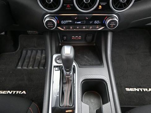 Used 2024 Nissan Sentra SR image 8