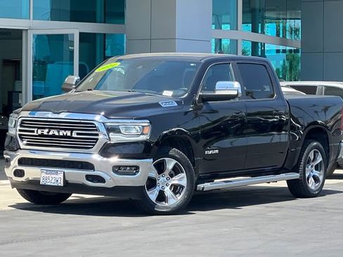 Used 2024 RAM 1500 Laramie AWD/4WD image 8