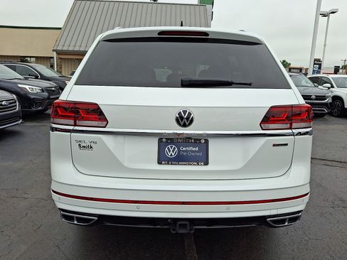 Certified 2022 Volkswagen Atlas SEL Premium AWD/4WD image 5