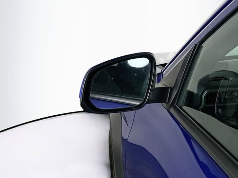 Used 2025 Toyota Tacoma TRD Off-Road image 16