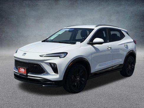 Used 2024 Buick Encore GX Sport Touring image 8