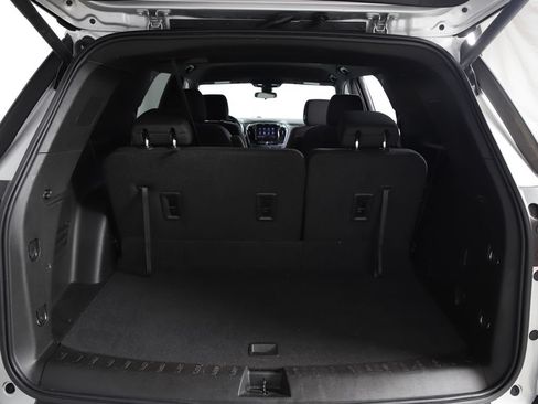 Used 2022 Chevrolet Traverse LT AWD/4WD image 11