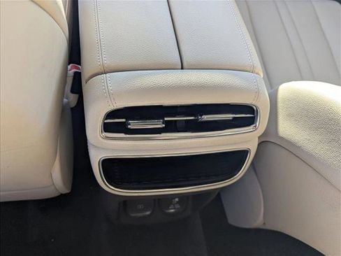 Used 2023 Genesis GV80 3.5T image 18