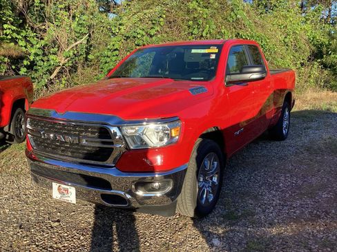 Used 2022 RAM 1500 Big Horn RWD image 3