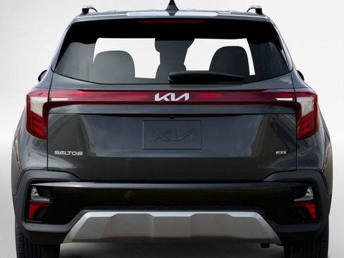 New 2026 Kia Seltos EX w/ EX Sunroof Package image 13