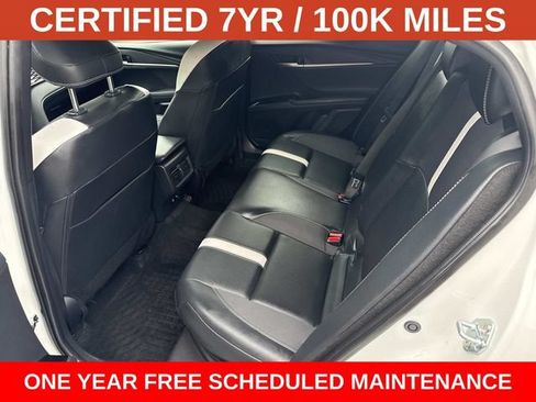 Used 2025 Toyota Camry SE w/ Multimedia Upgrade Package FWD image 17