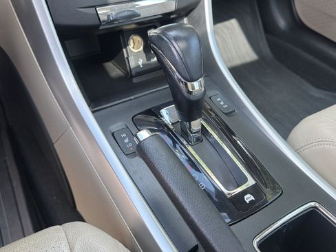 Used 2015 Honda Accord EX-L image 11