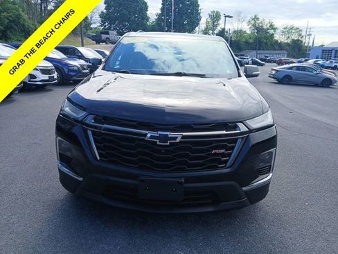 Used 2023 Chevrolet Traverse RS AWD/4WD image 8