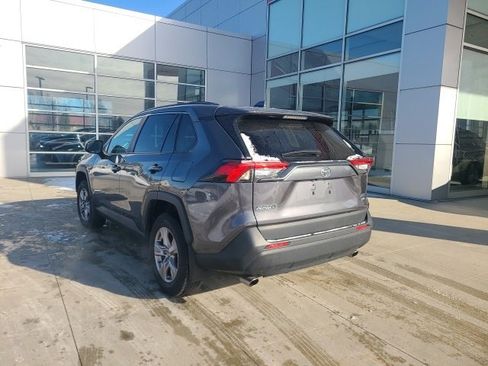 Used 2025 Toyota RAV4 XLE image 5