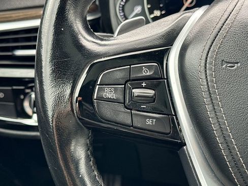 Used 2018 BMW 540i xDrive AWD/4WD image 26