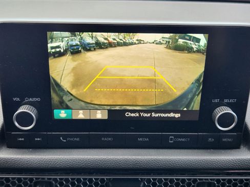 Used 2023 Honda Civic Sport image 7