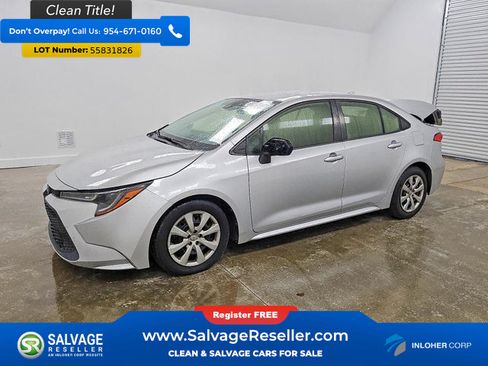 Used 2021 Toyota Corolla LE FWD image 1