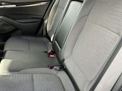 Used 2023 Kia Seltos S w/ Navigation Package image 12