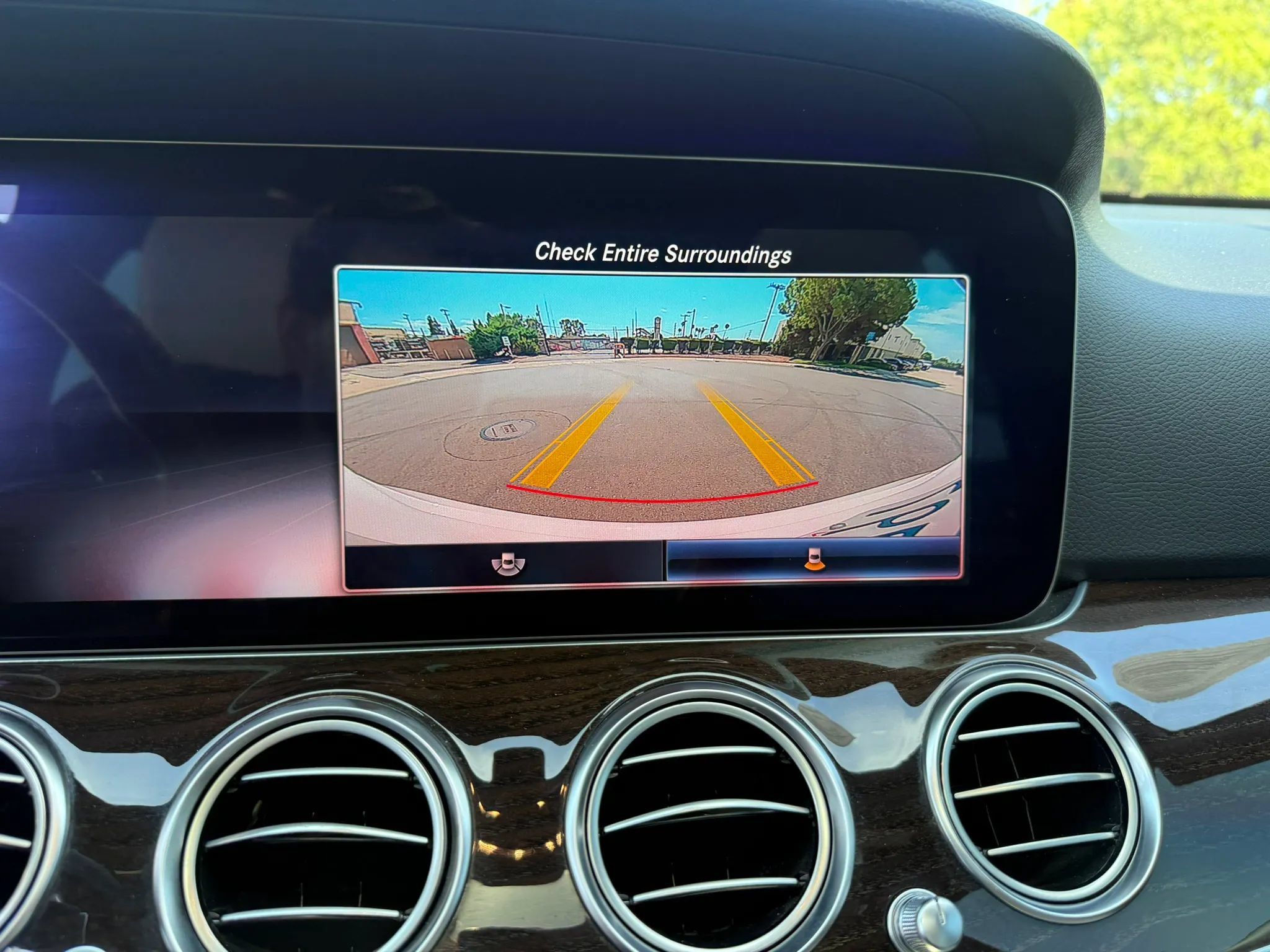 Used 2020 Mercedes-Benz E 350 Sedan image 34