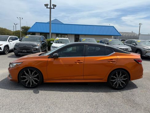 Used 2020 Nissan Sentra SR image 2
