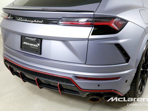 Used 2019 Lamborghini Urus image 40