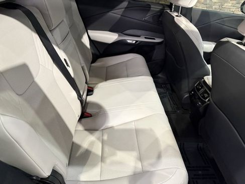 Used 2024 Lexus RX 350 Premium image 4