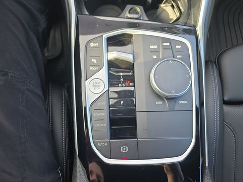 Used 2024 BMW 330i xDrive Sedan w/ Convenience Package image 42