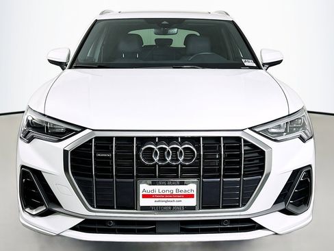 Used 2025 Audi Q3 2.0T Premium w/ Convenience Package image 2