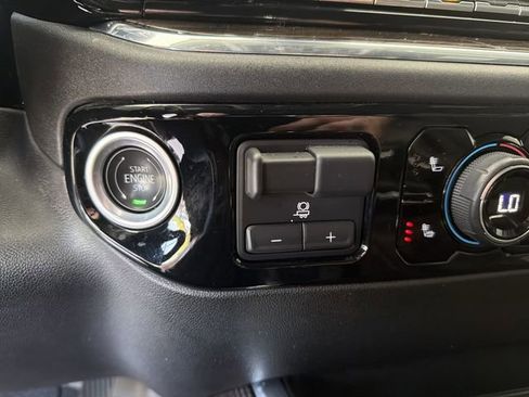 Certified 2024 Chevrolet Silverado 1500 RST w/ Convenience Package II AWD/4WD image 29