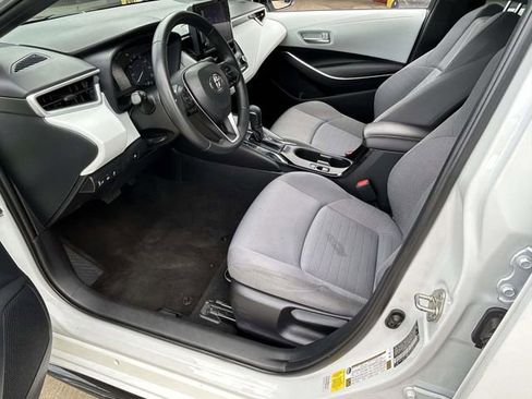 Used 2023 Toyota Corolla SE image 12