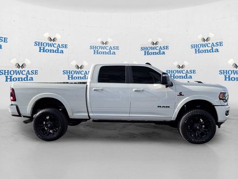 Used 2024 RAM 2500 Limited AWD/4WD image 9