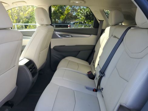 Certified 2023 Cadillac XT5 Premium Luxury w/ Technology Package image 14