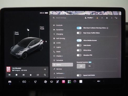 Used 2021 Tesla Model Y Long Range AWD/4WD image 31