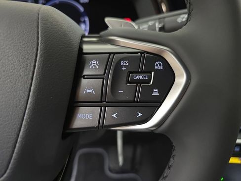 New 2026 Lexus RZ 450e AWD image 18