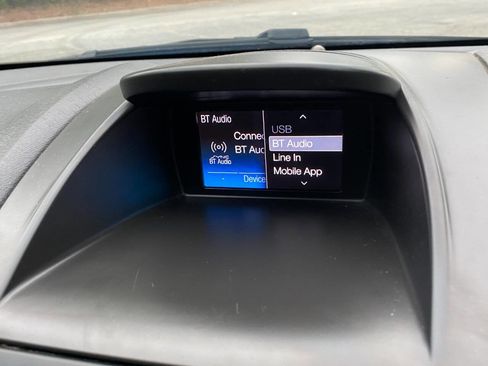 Used 2018 Ford Fiesta SE image 26