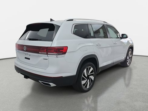 New 2026 Volkswagen Atlas SEL image 3