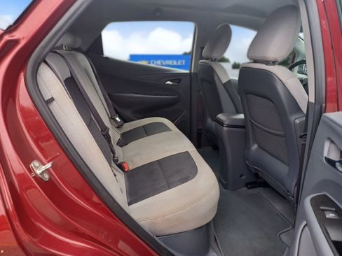 Used 2017 Chevrolet Bolt LT FWD image 16