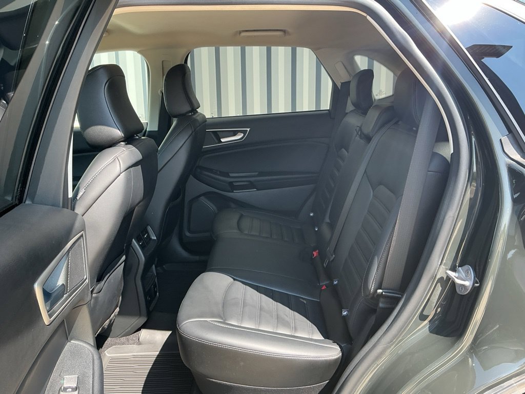 Used 2023 Ford Edge SEL w/ Convenience Package AWD/4WD image 16