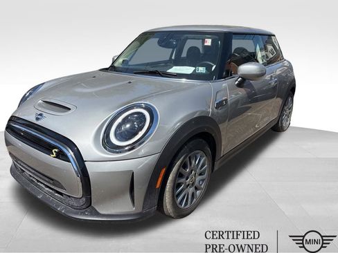 Used 2024 MINI Cooper SE FWD image 1