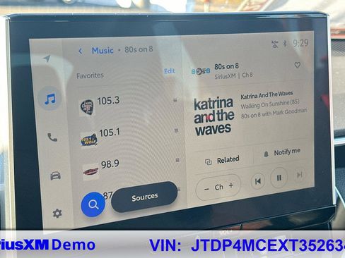 Used 2026 Toyota Corolla SE w/ SE Package image 27