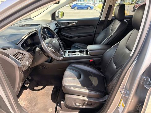 Used 2022 Ford Edge Titanium AWD/4WD image 10