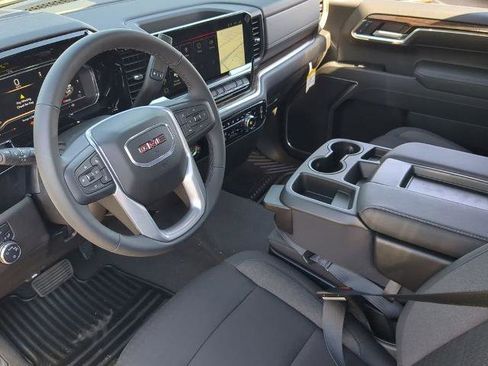 Certified 2024 GMC Sierra 1500 SLE image 2