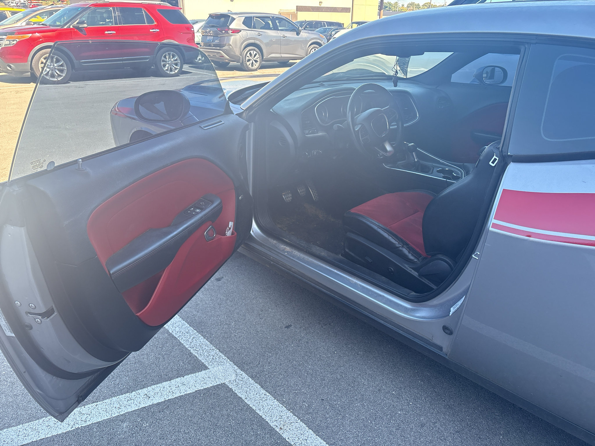 Used 2015 Dodge Challenger R/T Plus RWD image 11