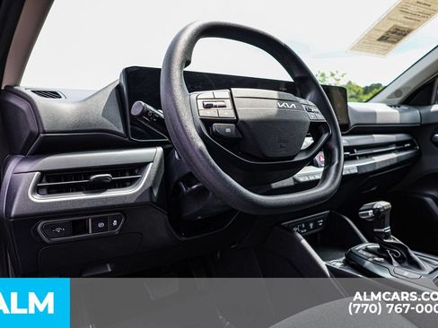 Used 2025 Kia K4 FWD image 25