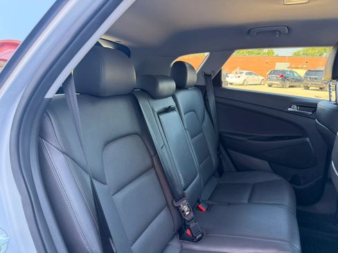 Used 2016 Hyundai Tucson Limited AWD/4WD image 30