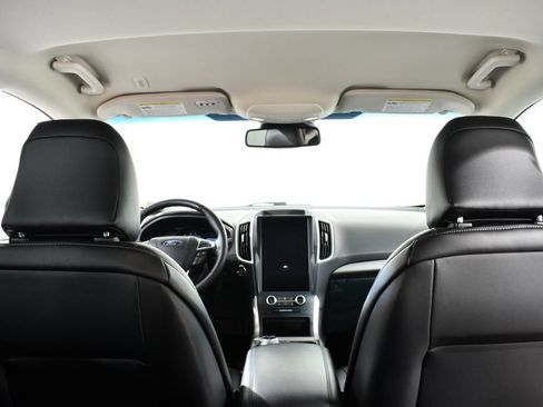 Used 2024 Ford Edge SEL w/ Convenience Package AWD/4WD image 17