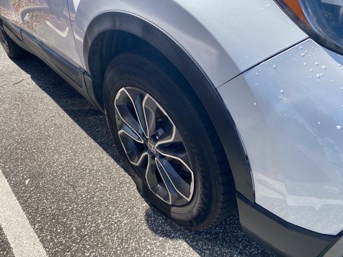 Used 2021 Honda CR-V EX image 18