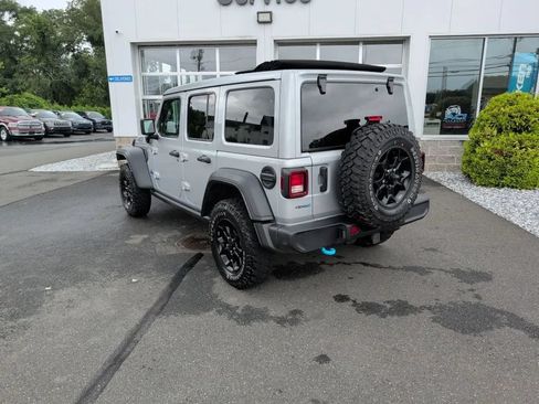 Used 2023 Jeep Wrangler Unlimited w/ Sun & Screen Package AWD/4WD image 13