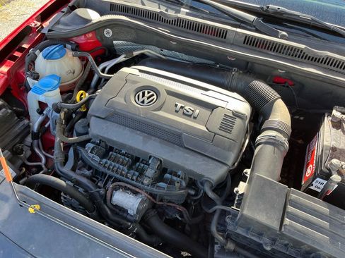 Used 2014 Volkswagen Jetta SE FWD image 19
