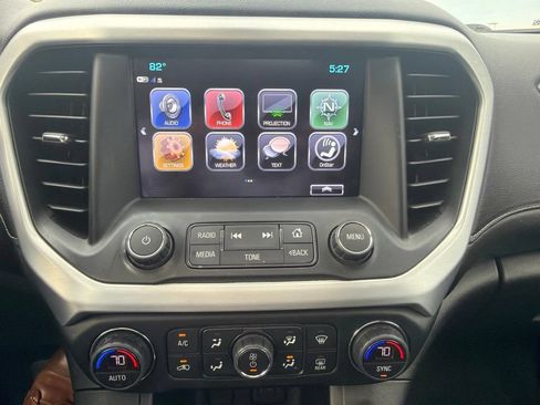 Used 2019 GMC Acadia SLT AWD/4WD image 14