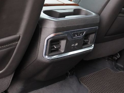 Certified 2025 GMC Sierra 2500 Denali Ultimate AWD/4WD image 27