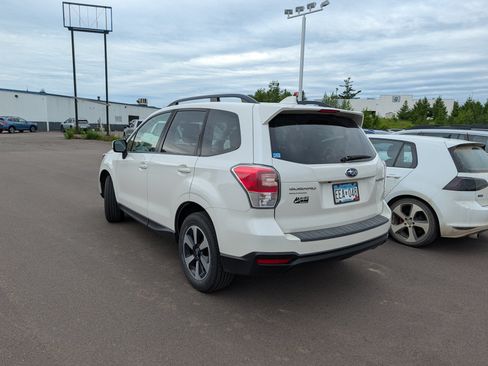 Used 2018 Subaru Forester 2.5i Premium w/ All-Weather Package AWD/4WD image 6