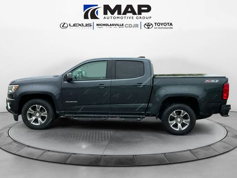 Used 2018 Chevrolet Colorado Z71 AWD/4WD image 2