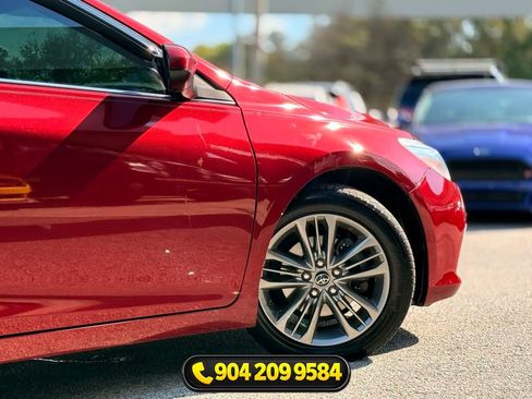 Used 2017 Toyota Camry SE FWD image 10