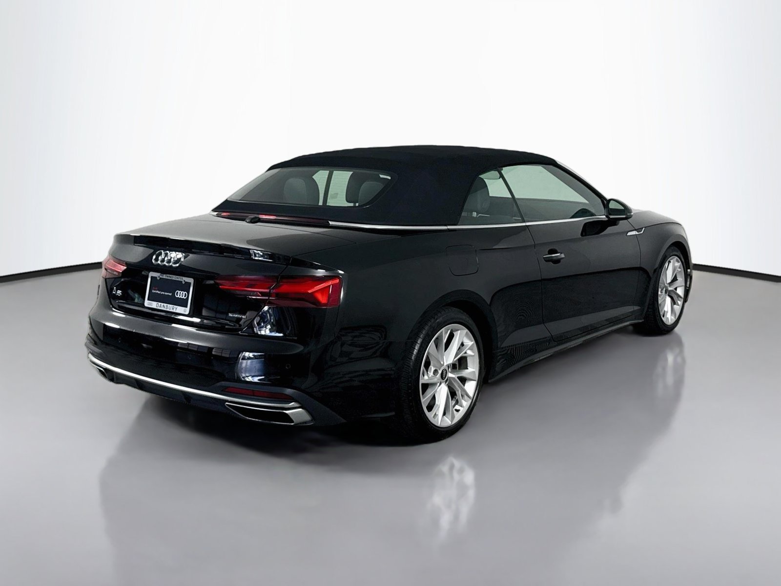 Certified 2022 Audi A5 2.0T Premium w/ Convenience Package AWD/4WD image 9